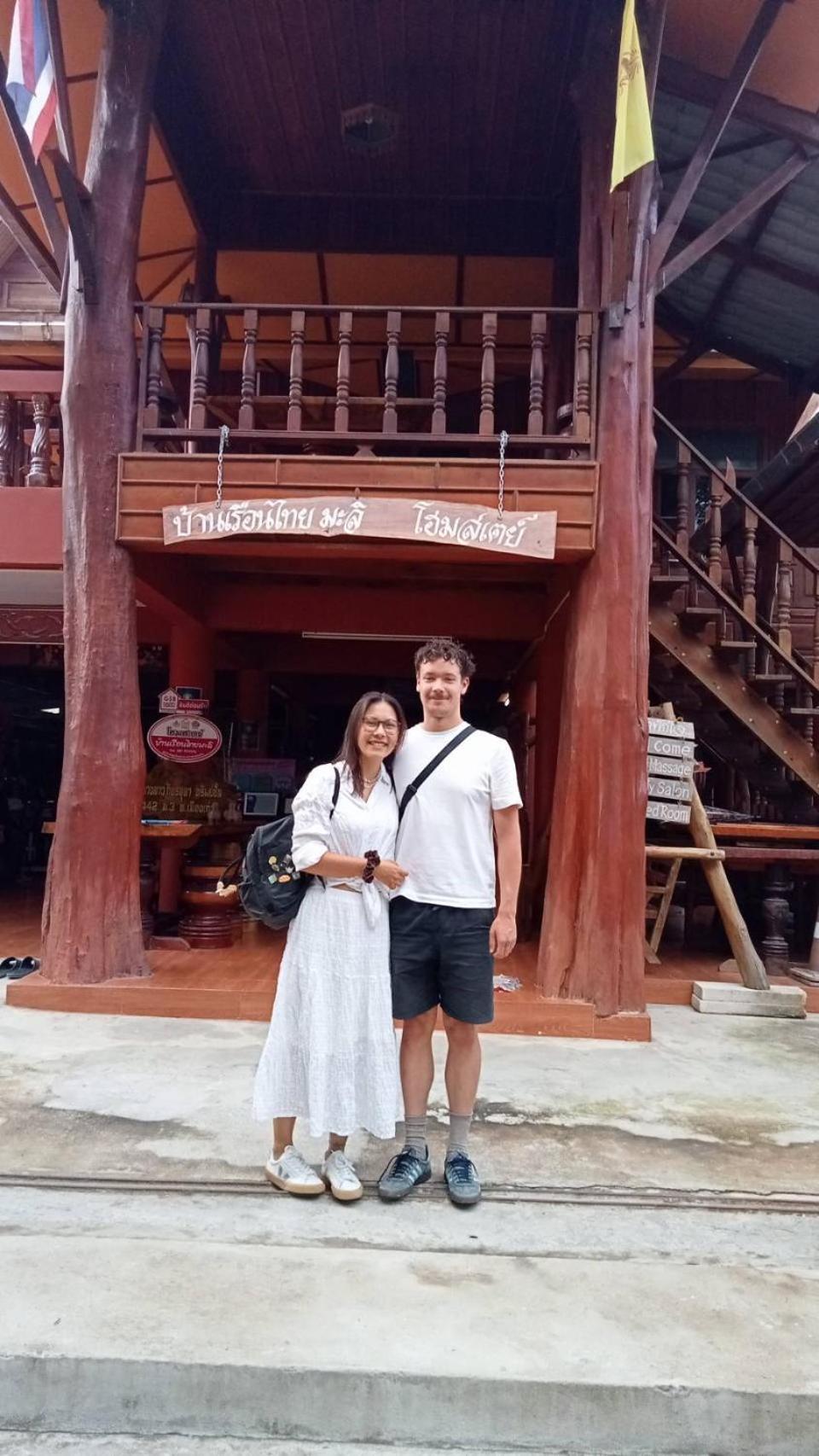 บ้านเรือนไทยมะลิเมืองเก่า Sukhothaï Extérieur photo